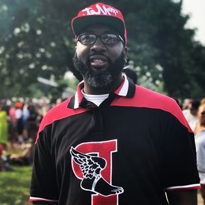 Meet your Posher, Charles